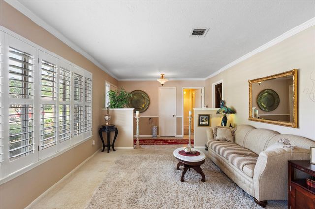 102 Parliament Drive, Houston, TX 77034