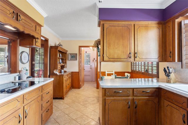 102 Parliament Drive, Houston, TX 77034