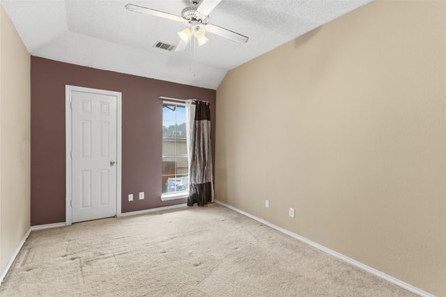 1701 Creekway Drive, Lewisville, TX 75067