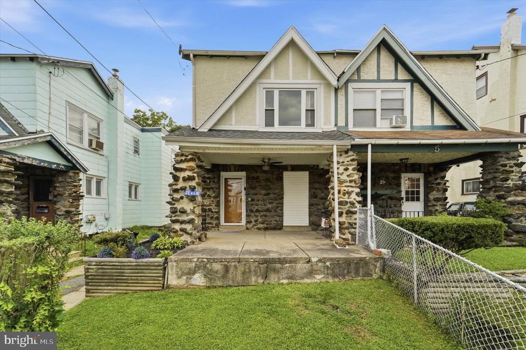 7 OAKLEY RD, UPPER DARBY, PA 19082 — exterior