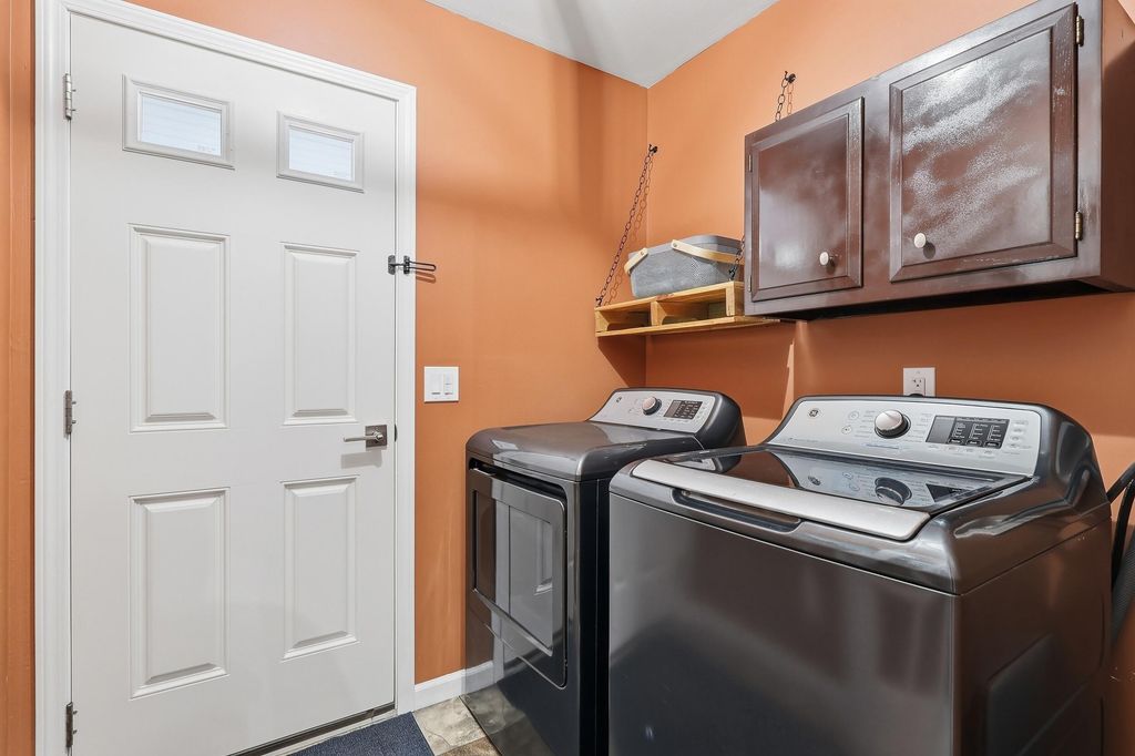 42 Frost Hill Avenue, Lisbon, ME 04252 — photo 5