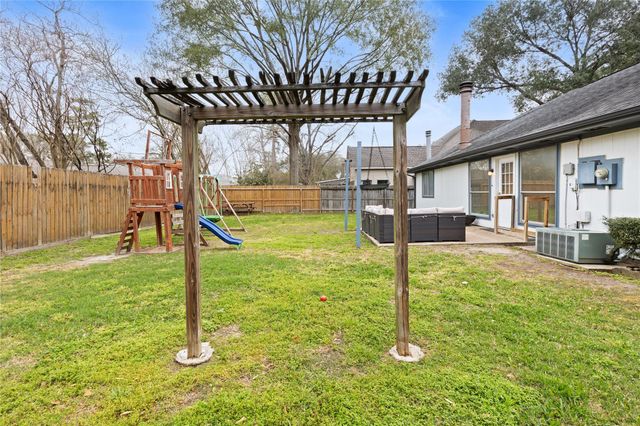 2603 Rolling Glen Drive, Spring, TX 77373