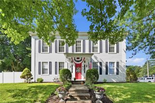702 E Franklin Street, Troy, OH 45373
