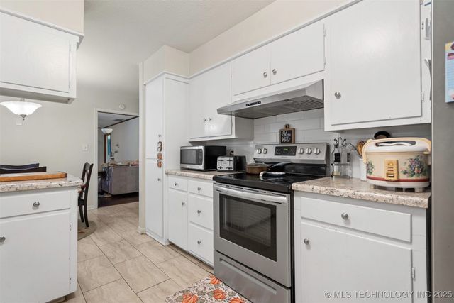 1714 Salisbury, Ardmore, OK 73401