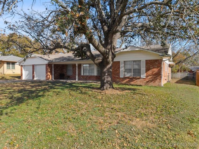 1714 Salisbury, Ardmore, OK 73401
