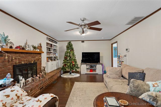 1714 Salisbury, Ardmore, OK 73401