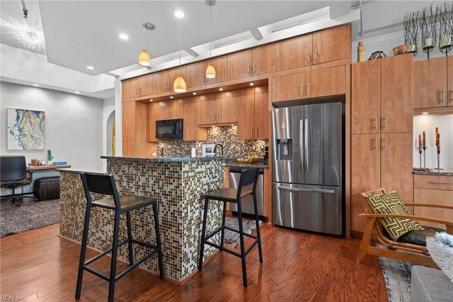 415 Saint Pauls Blvd Unit 504, Norfolk, VA 23510