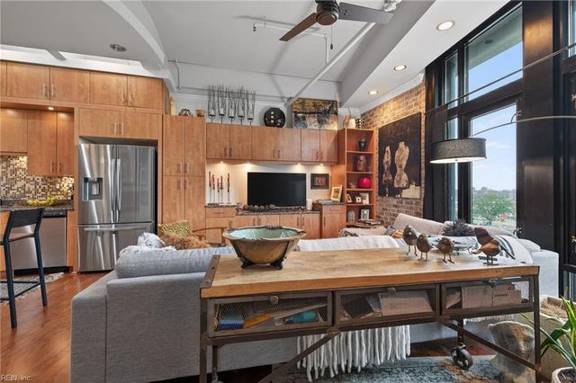 415 Saint Pauls Blvd Unit 504, Norfolk, VA 23510