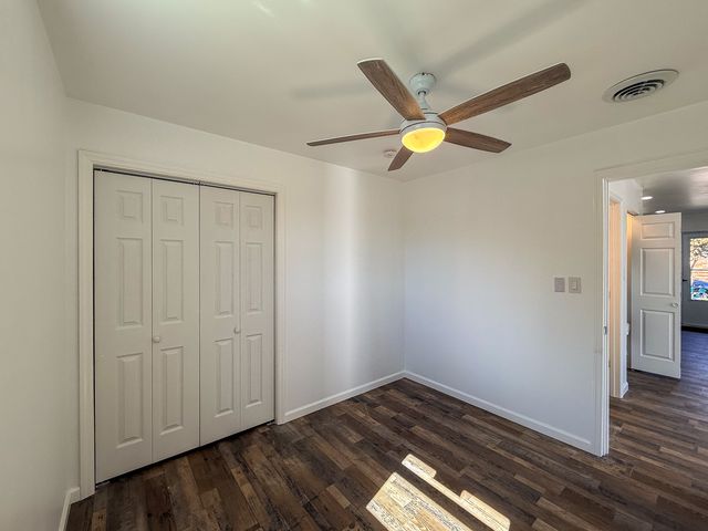 2814 Cardinal Drive, Rolling Meadows, IL 60008