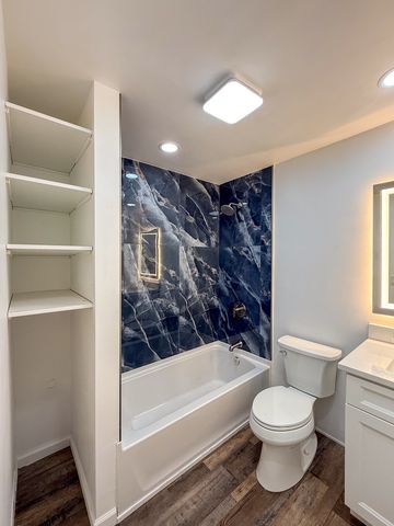 2814 Cardinal Drive, Rolling Meadows, IL 60008