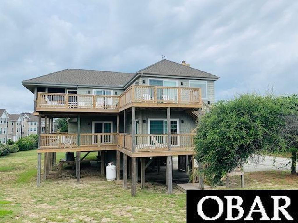 Image 3 of property listing at 139 S Spinnaker Court Lot 30, Duck, NC 27949