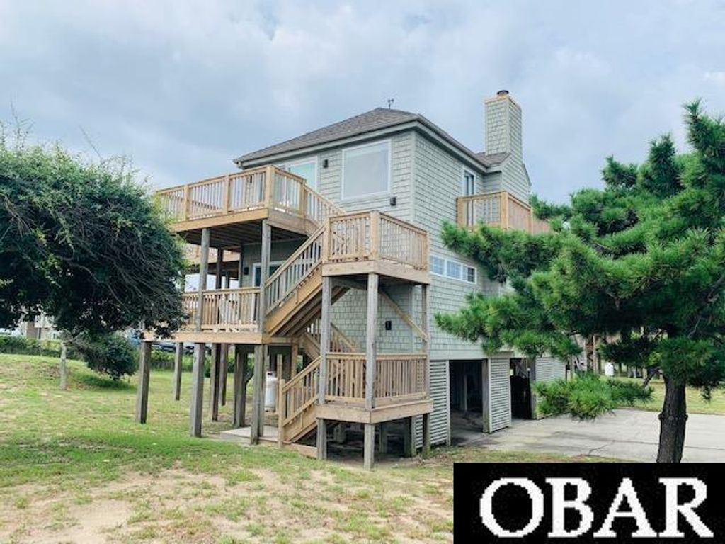 Image 4 of property listing at 139 S Spinnaker Court Lot 30, Duck, NC 27949