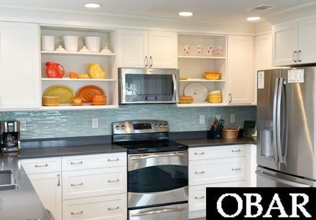 Image 6 of property listing at 139 S Spinnaker Court Lot 30, Duck, NC 27949