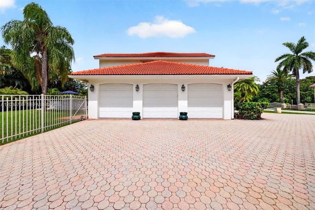12360 SW 1st Street, Plantation, FL 33325