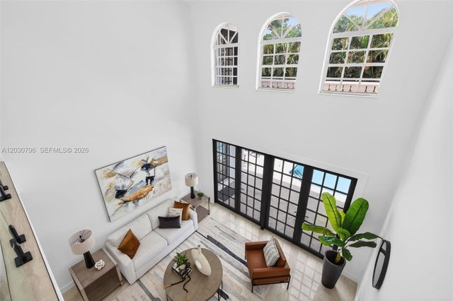 12360 SW 1st Street, Plantation, FL 33325