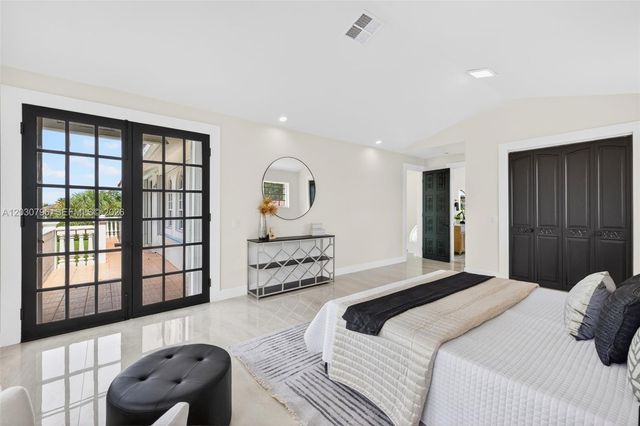 12360 SW 1st Street, Plantation, FL 33325