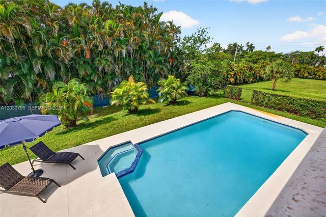 12360 SW 1st Street, Plantation, FL 33325