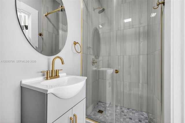 12360 SW 1st Street, Plantation, FL 33325
