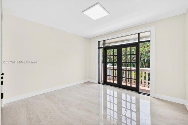 12360 SW 1st Street, Plantation, FL 33325