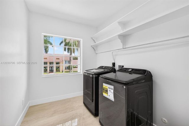 12360 SW 1st Street, Plantation, FL 33325