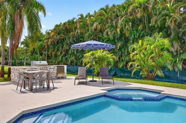 12360 SW 1st Street, Plantation, FL 33325