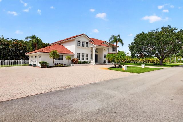 12360 SW 1st Street, Plantation, FL 33325