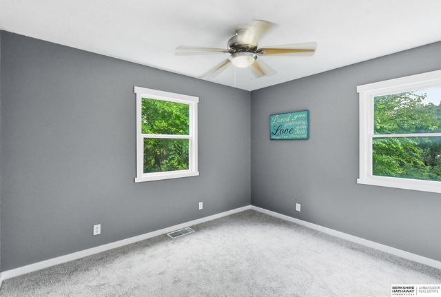 6318 Manderson Street, Omaha, NE 68104