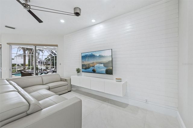 4611 SHARK DRIVE, Bradenton, FL 34208