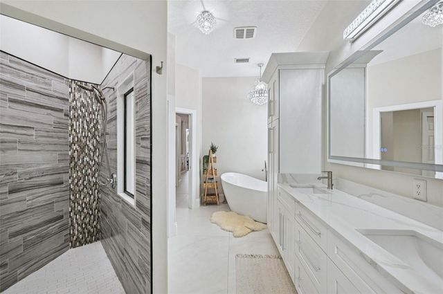 4611 SHARK DRIVE, Bradenton, FL 34208