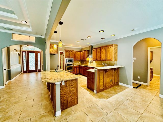 1601 Dove, Corpus Christi, TX 78418