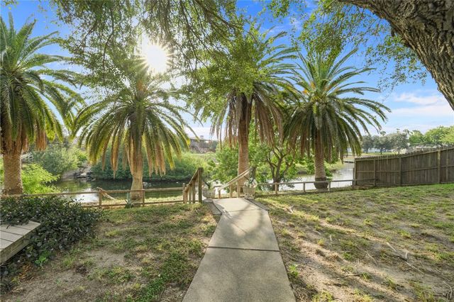 3237 Jamaica Dr, Corpus Christi, TX 78418