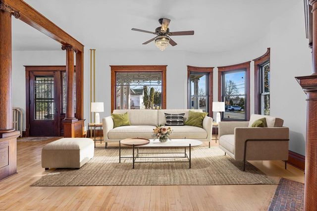 145 S FRANKLIN STREET, Shawano, WI 54166