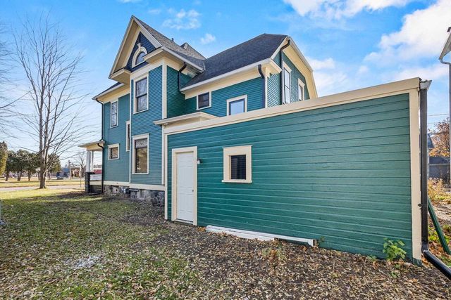 145 S FRANKLIN STREET, Shawano, WI 54166