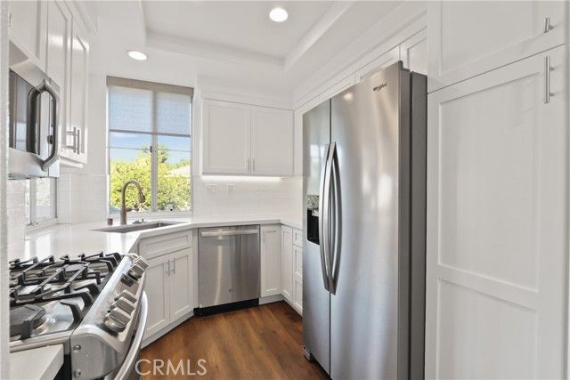 1607 Solvay Aisle, Irvine, CA 92606