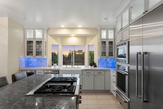25352 Village, Dana Point, CA 92629