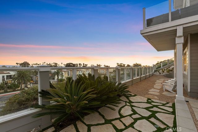 25352 Village, Dana Point, CA 92629