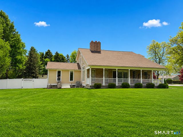 220 Coleman Road, Middletown, CT 06457