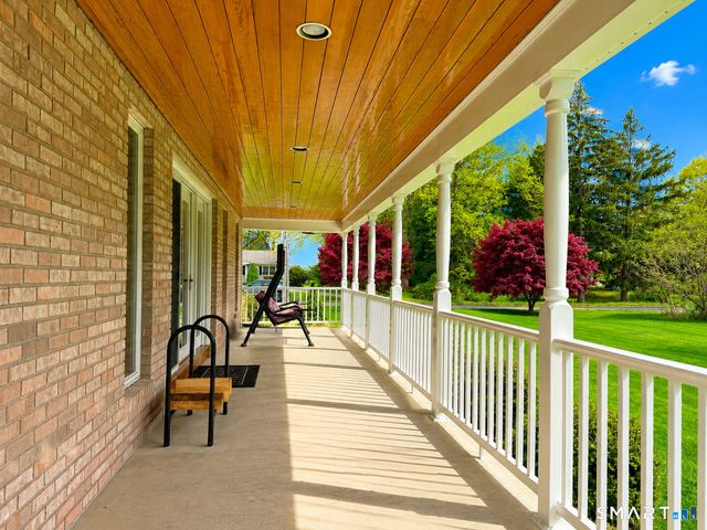 220 Coleman Road, Middletown, CT 06457