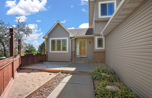 9114 190th Avenue NW, Nowthen, MN 55330