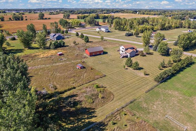 9114 190th Avenue NW, Nowthen, MN 55330