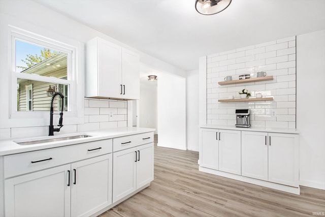 310 E Adams Street, Osceola, IN 46561