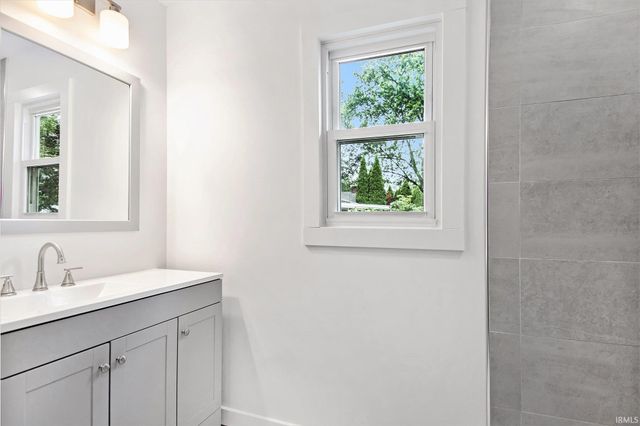 310 E Adams Street, Osceola, IN 46561