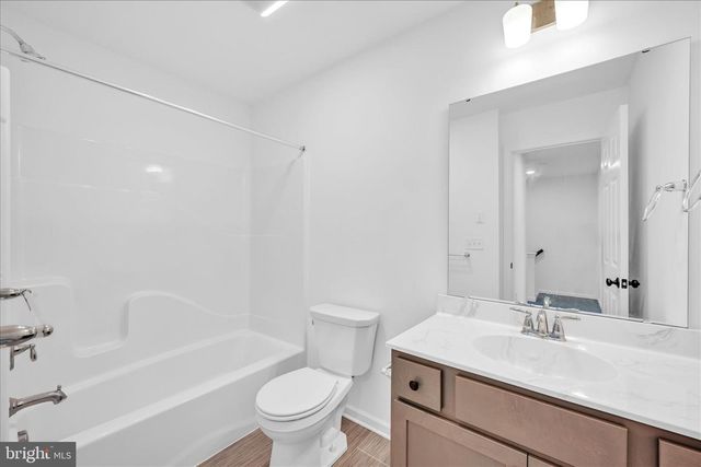 2473 ARTESIAN WAY, Lancaster, PA 17601