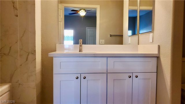 830 CARNEGIE Street 513, Henderson, NV 89052