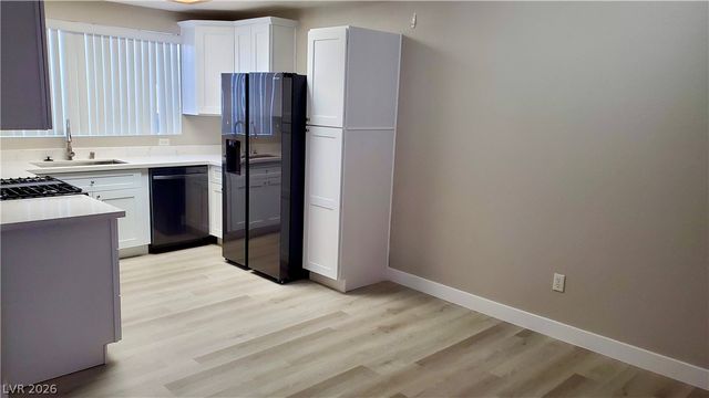 830 CARNEGIE Street 513, Henderson, NV 89052