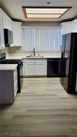 830 CARNEGIE Street 513, Henderson, NV 89052