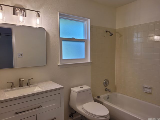 11843 Burning Bend, San Antonio, TX 78249