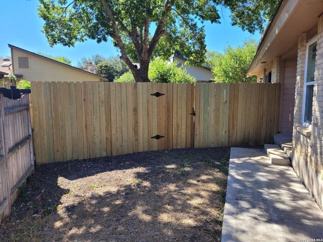 11843 Burning Bend, San Antonio, TX 78249