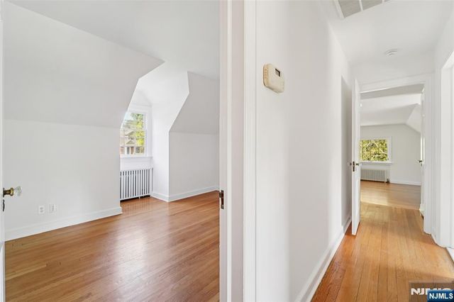 755 W Saddle River Road, Ho-ho-kus, NJ 07423