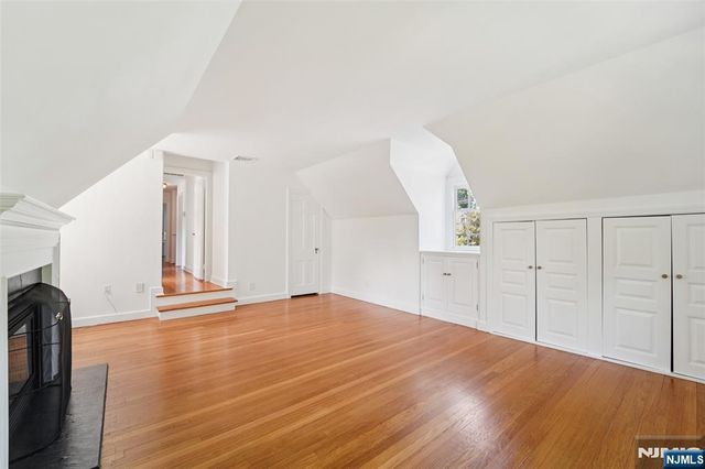 755 W Saddle River Road, Ho-ho-kus, NJ 07423